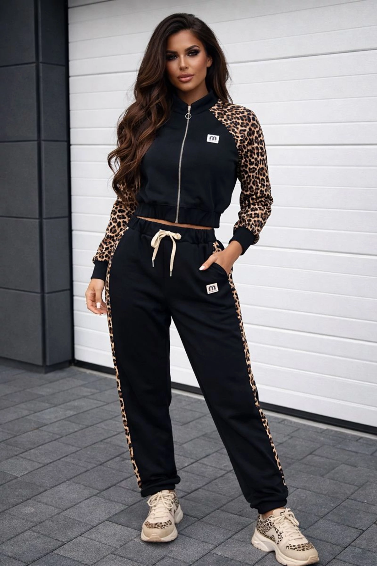 LAXINE fekete melegítő szett