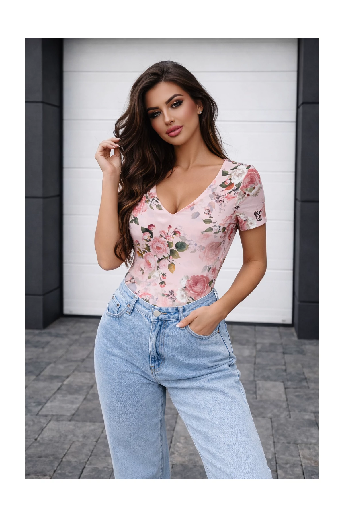 Clevin rózsaszín virágos body