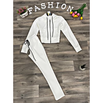 LELISE fehér kapucnis melegítő szett