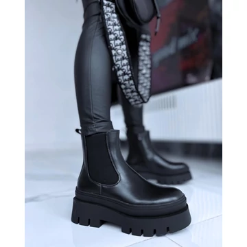 GERDA fekete műbőr bokacsizma