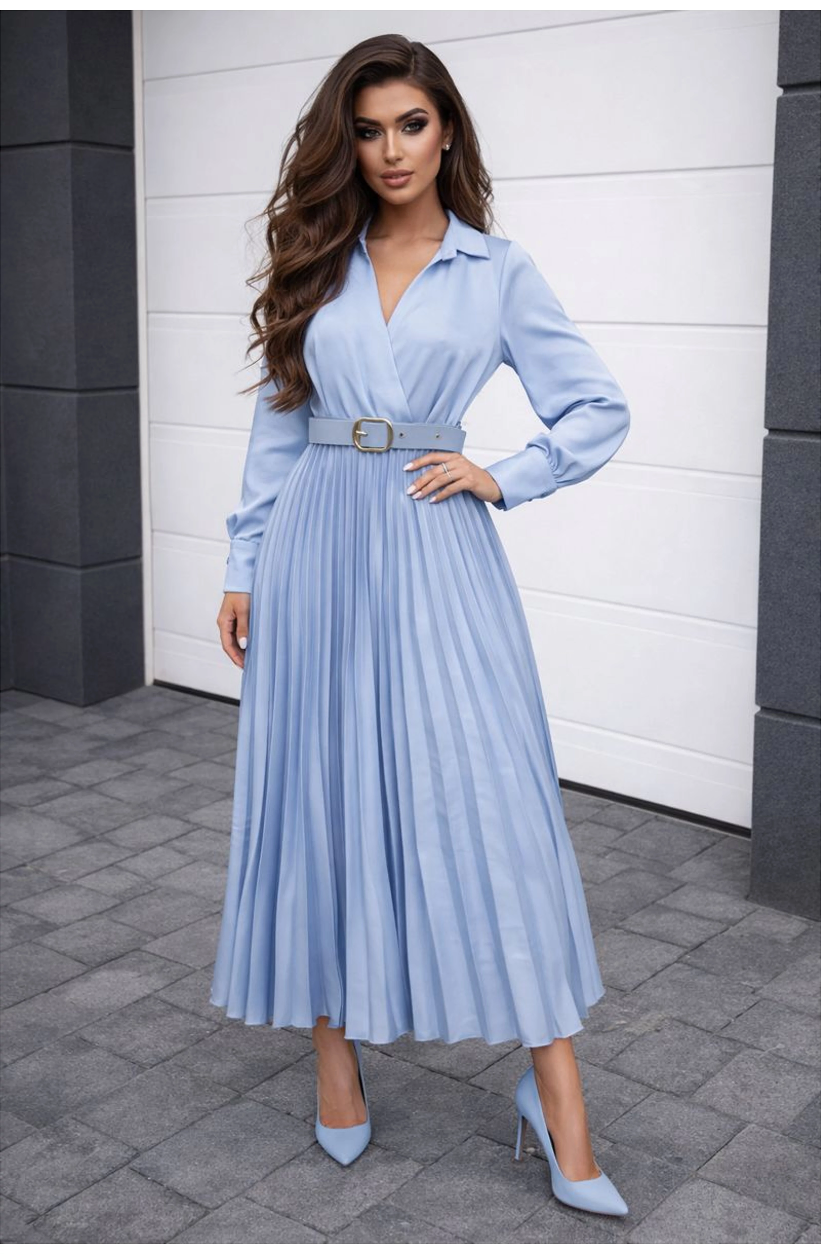 BOGI kék ruha övvel