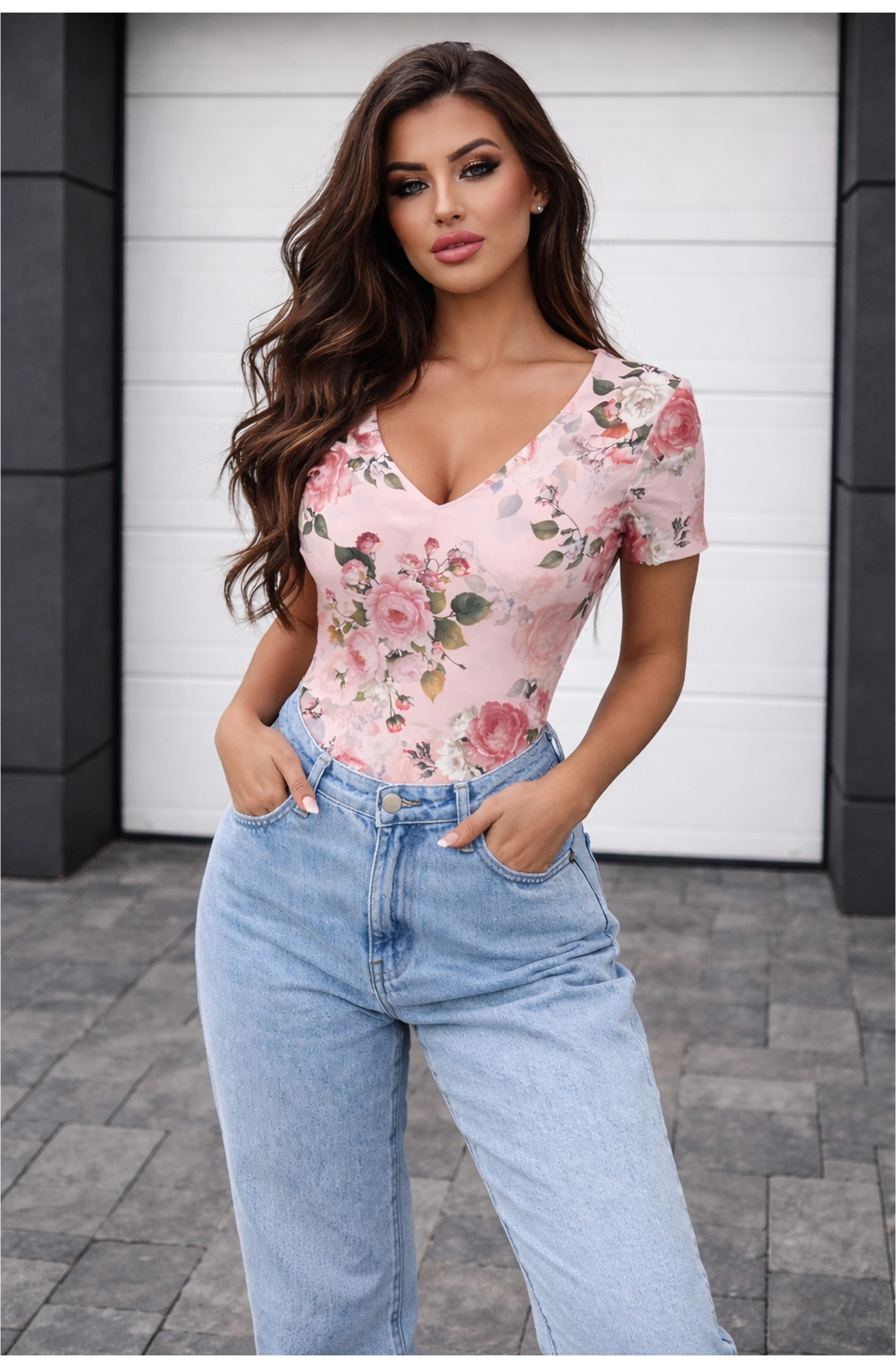 Clevin rózsaszín virágos body